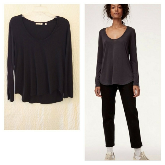 Aritzia Wilfred Free BOCAL Long Sleeve Scoop Neck